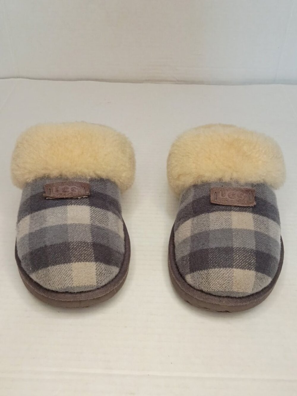 UGG Cozy Flannel Gray Plaid Mule Slippers Women’s Size 10 - Picture 2 of 7